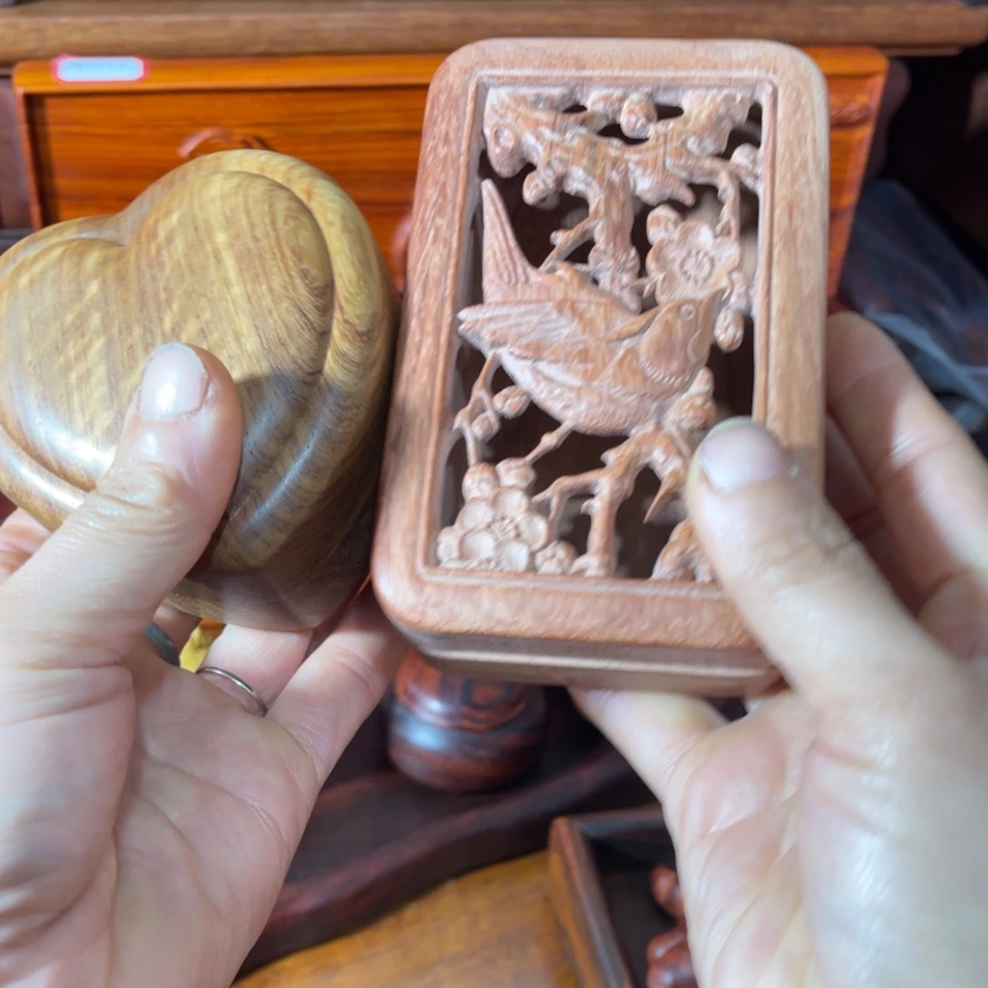 用***1大果缅花材料的盒子两只