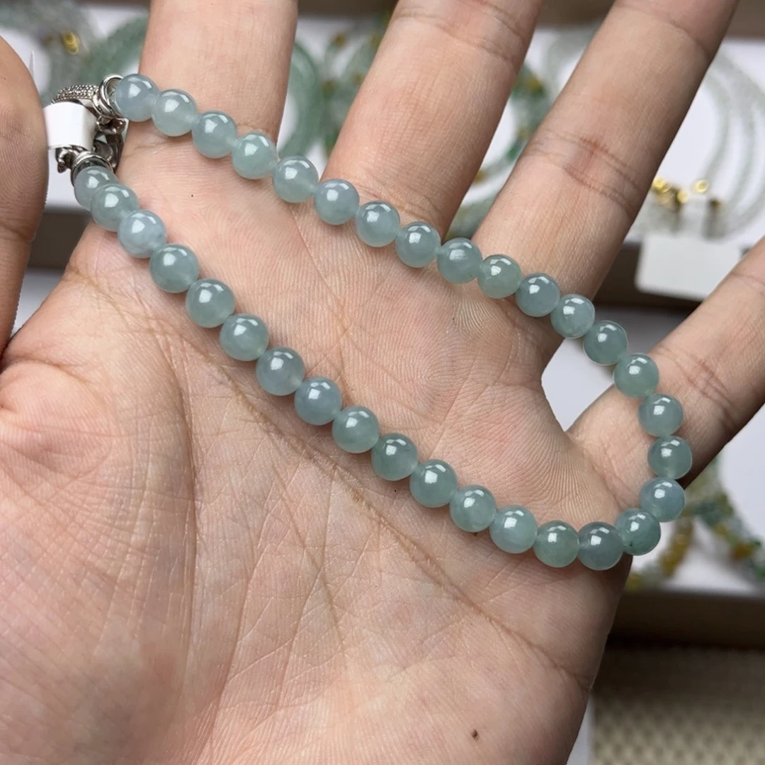 ****y翡翠未镶嵌颈饰122