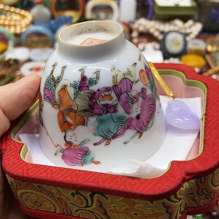 @***安青花彩绘小主人杯子