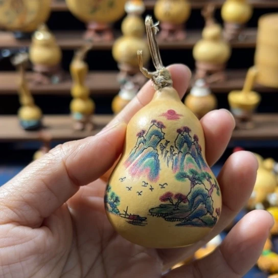 耐****大叶紫檀（黑酸枝木类）