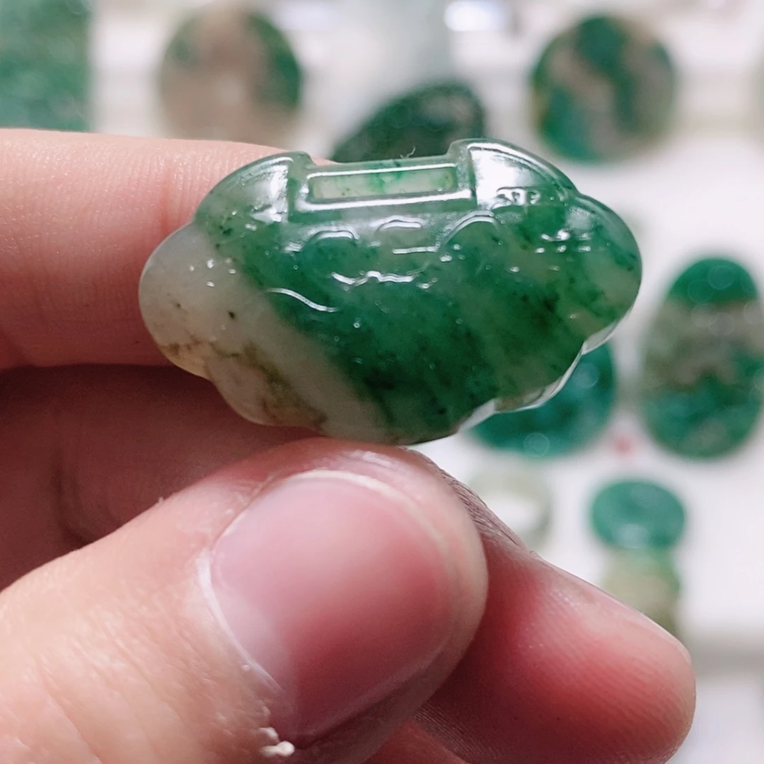 【闪购商品】未镶嵌独山玉镯子57