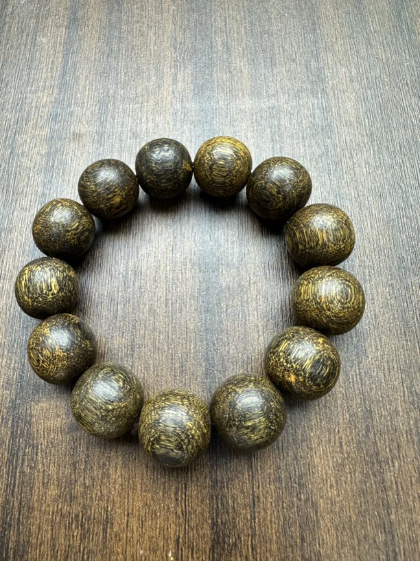 沉香木【利源文玩】沉香18mm 编号917