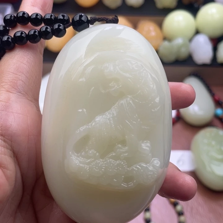 牵***风石材天然古青石手把件