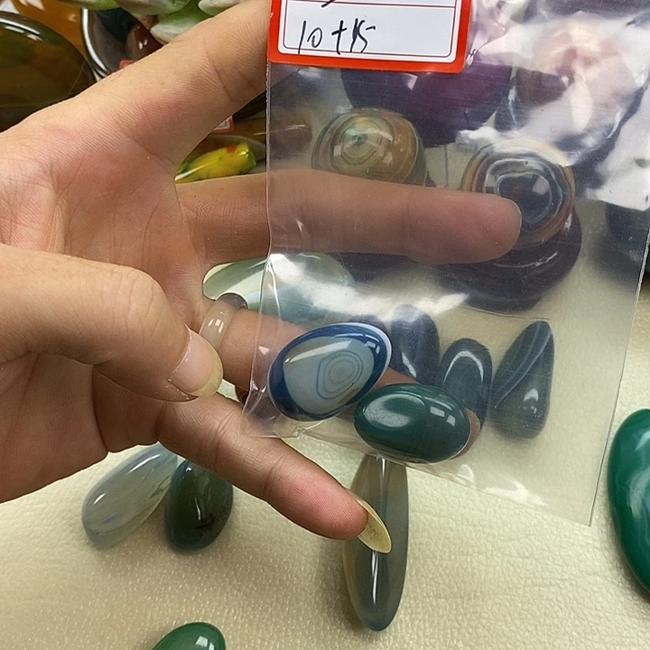 未镶嵌玛瑙/玉髓珠宝奇石