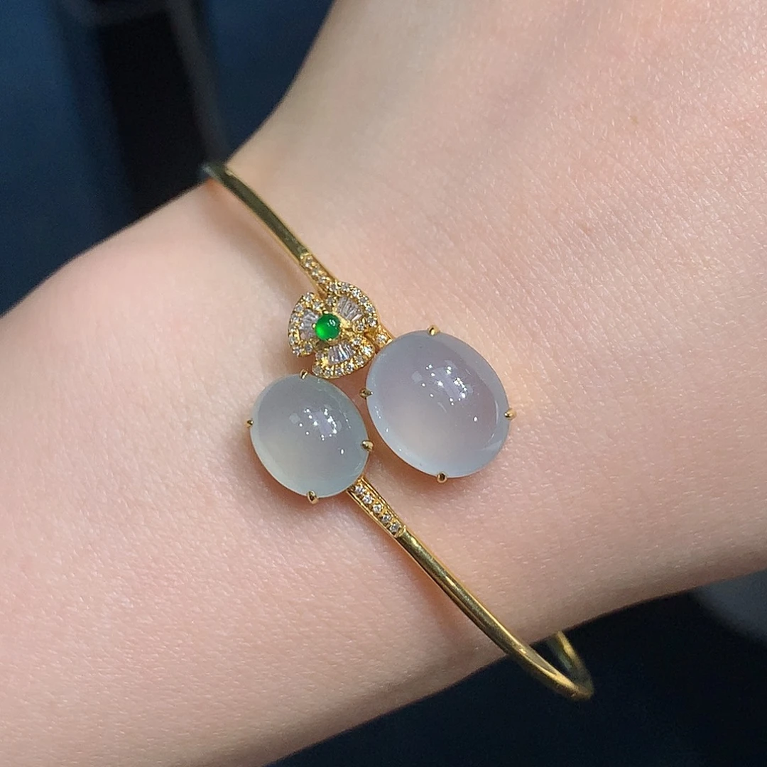 翡翠18K金镶嵌吊坠(不含链)