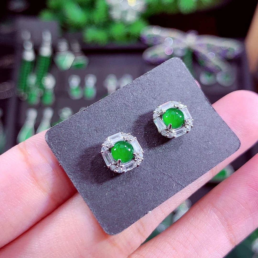 颈饰未镶嵌翡翠天然