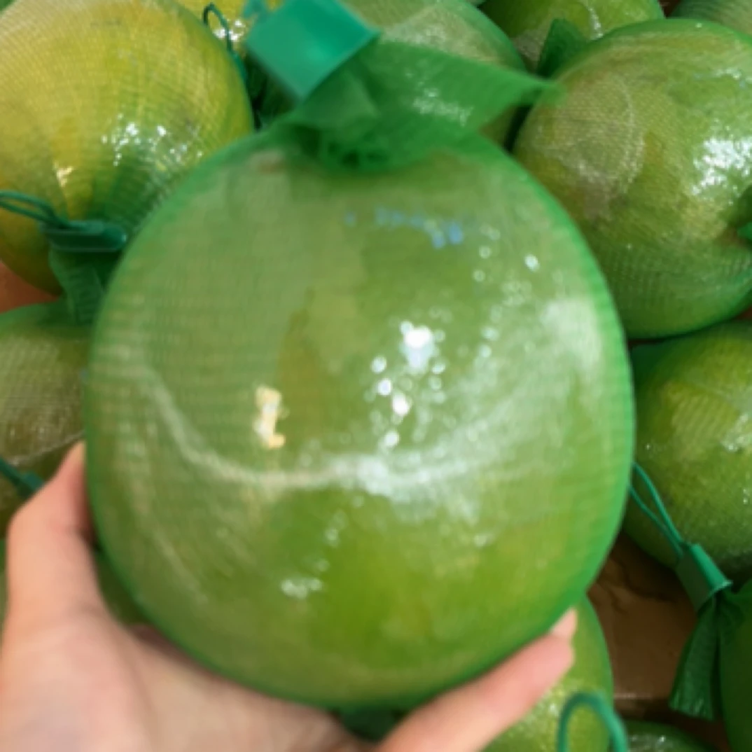 泰国金柚一个（2斤左右）