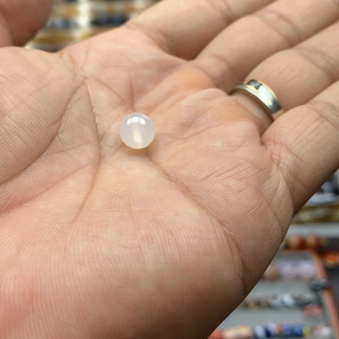 幸***福未镶嵌颈饰玛瑙/玉髓快递运费不退不换