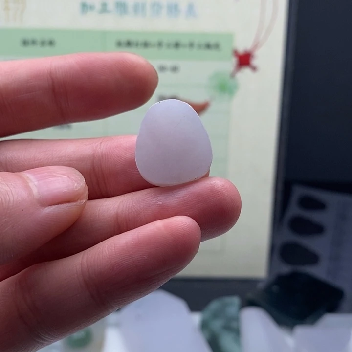 翡翠未镶嵌颈饰缅甸翡翠A货边角