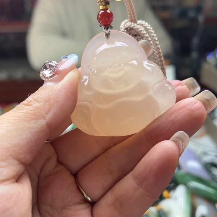 石英质玉颈饰未镶嵌