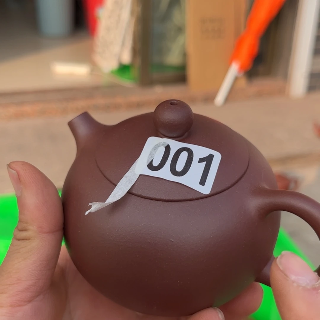 紫砂茶壶中槽清西施290左右瑕疵