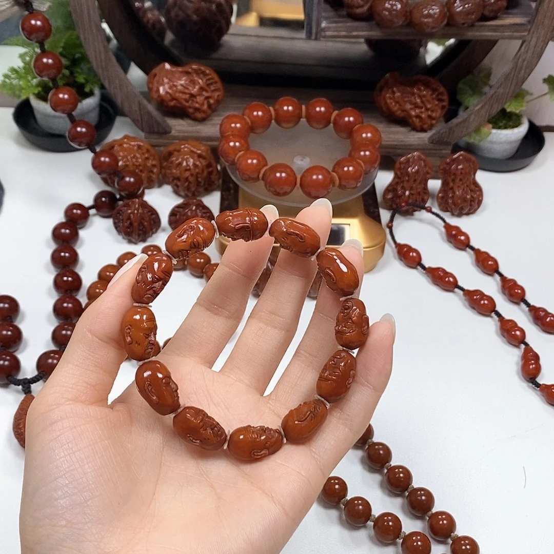 橄榄核把件我***哥十二尊者