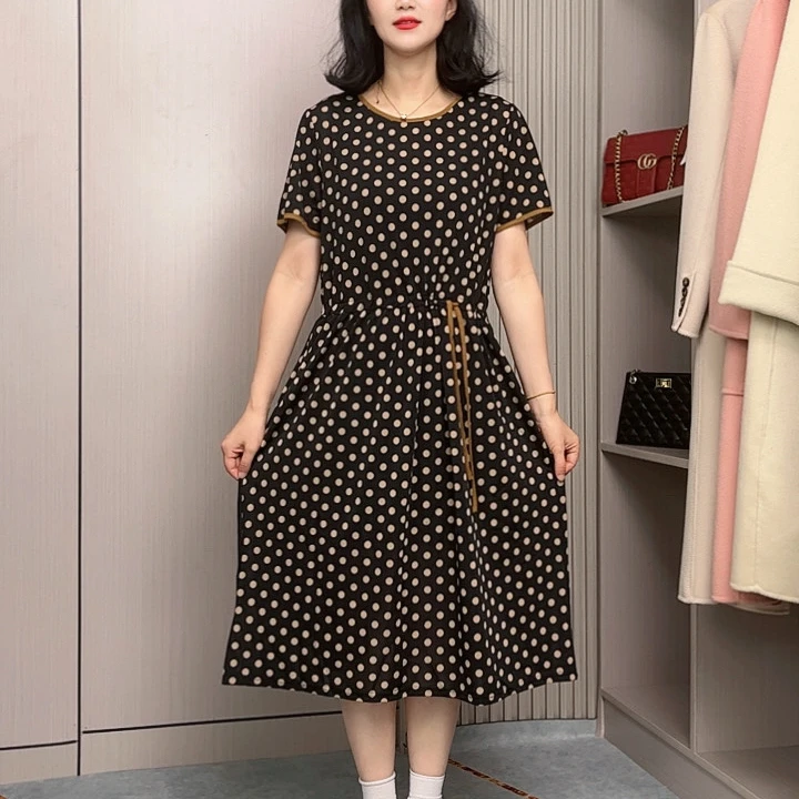 圆领妈妈40-60岁夏季宽松大摆连衣裙碎花时尚显瘦洋气短袖中长款