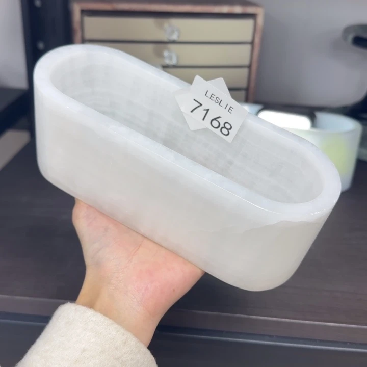 X168.         罐蜡 味道自选