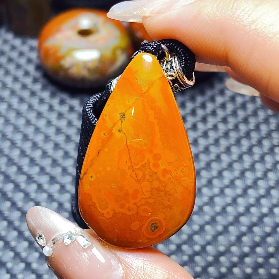 未镶嵌颈饰玛瑙/玉髓L****6