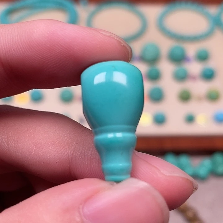 云见家匠心手工雕刻配饰，尺寸12.5