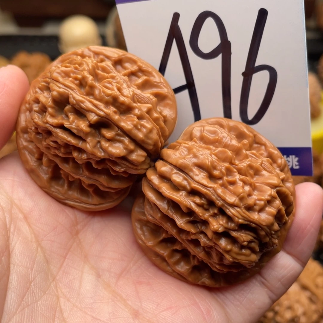 把件桃核四座楼42