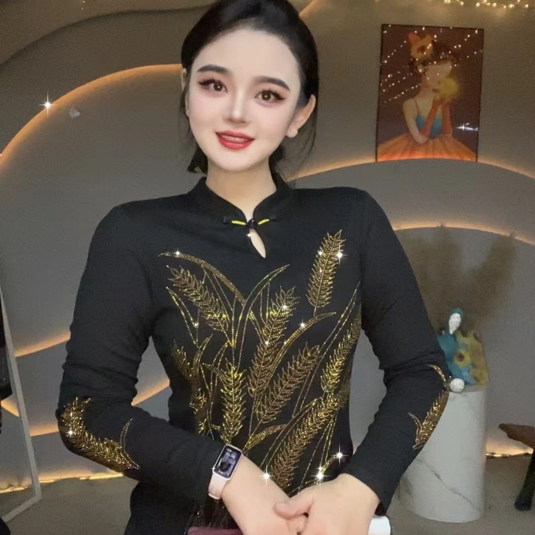 【断码破价】盘扣新中式金秋麦穗洋气时尚烫钻长袖T恤打底衫女8011