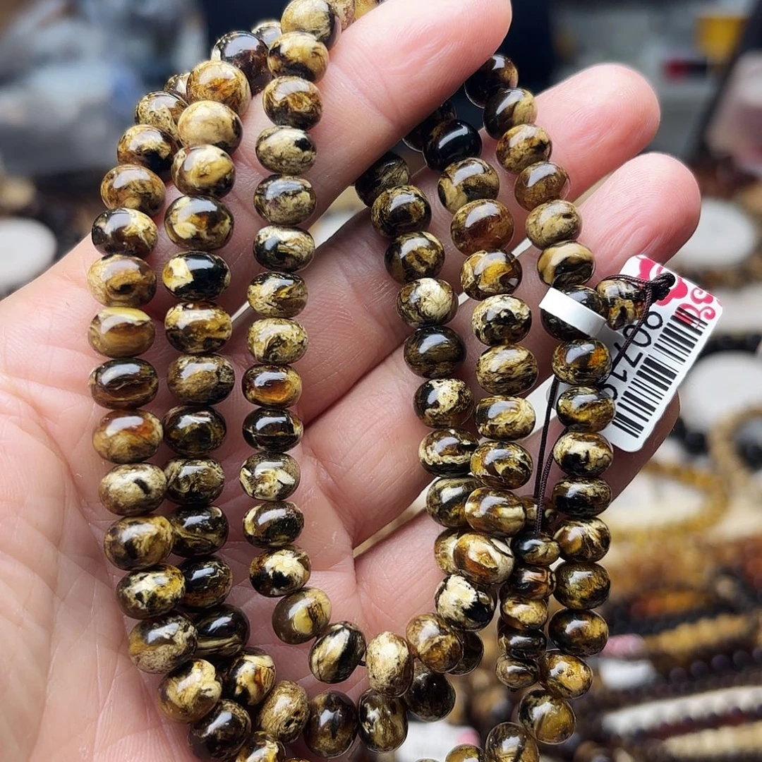 琥珀未镶嵌裸石八90719