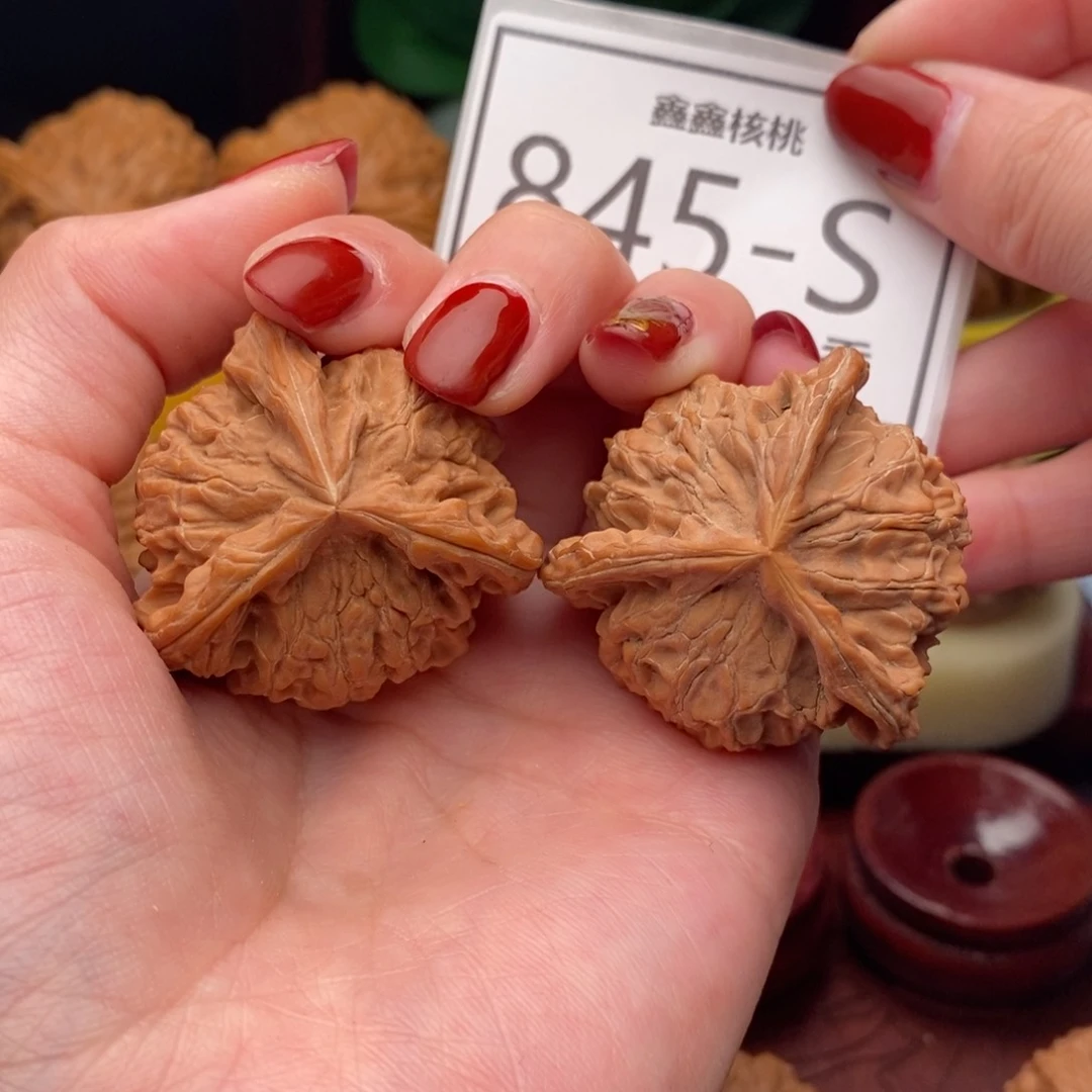 文玩核桃把件盘山奔39