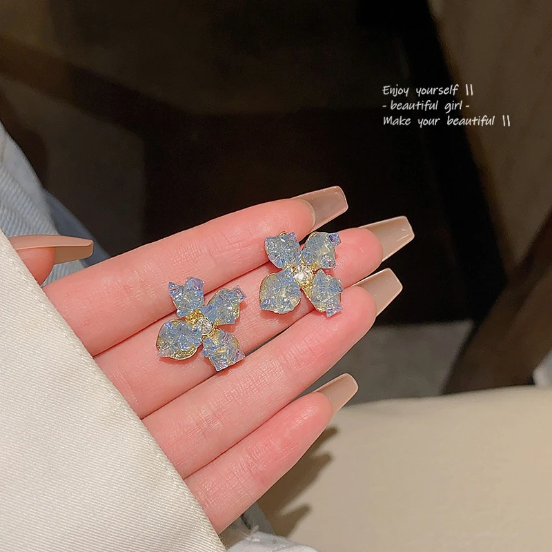 合金耳饰 精致高级感渐变色水晶花朵耳环女超仙
