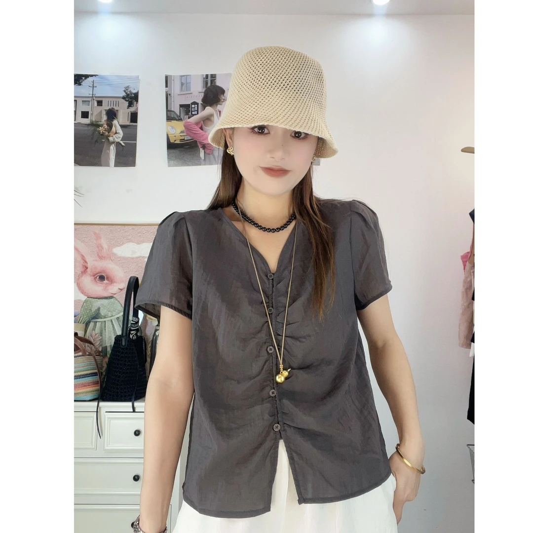 苏苏很薄  夏季褶皱极简风V领衬衫高腰休闲小香风通勤