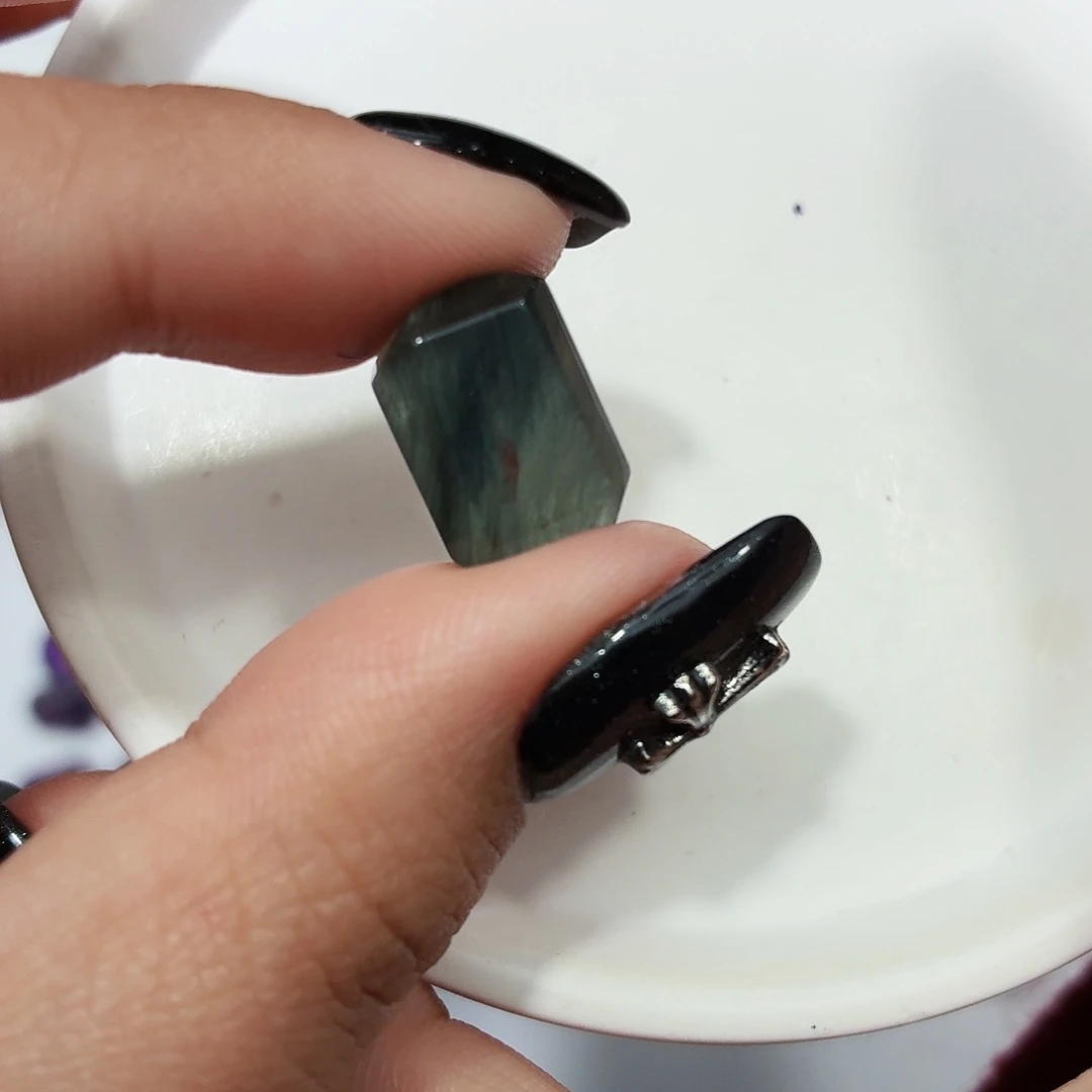 未镶嵌水晶珠宝半成品绿兔毛