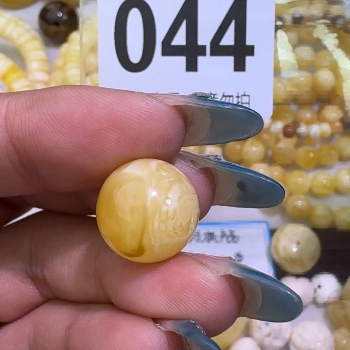 裸石琥珀未镶嵌14.2mm