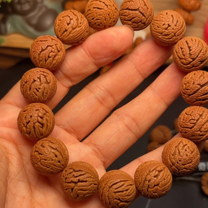桃核手串龙纹桃核1
