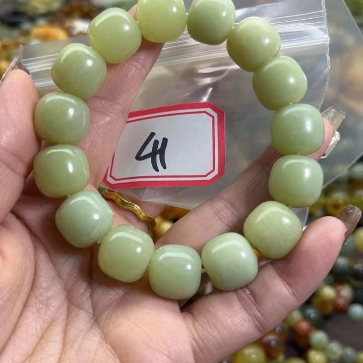 蛇纹石玉未镶嵌手链