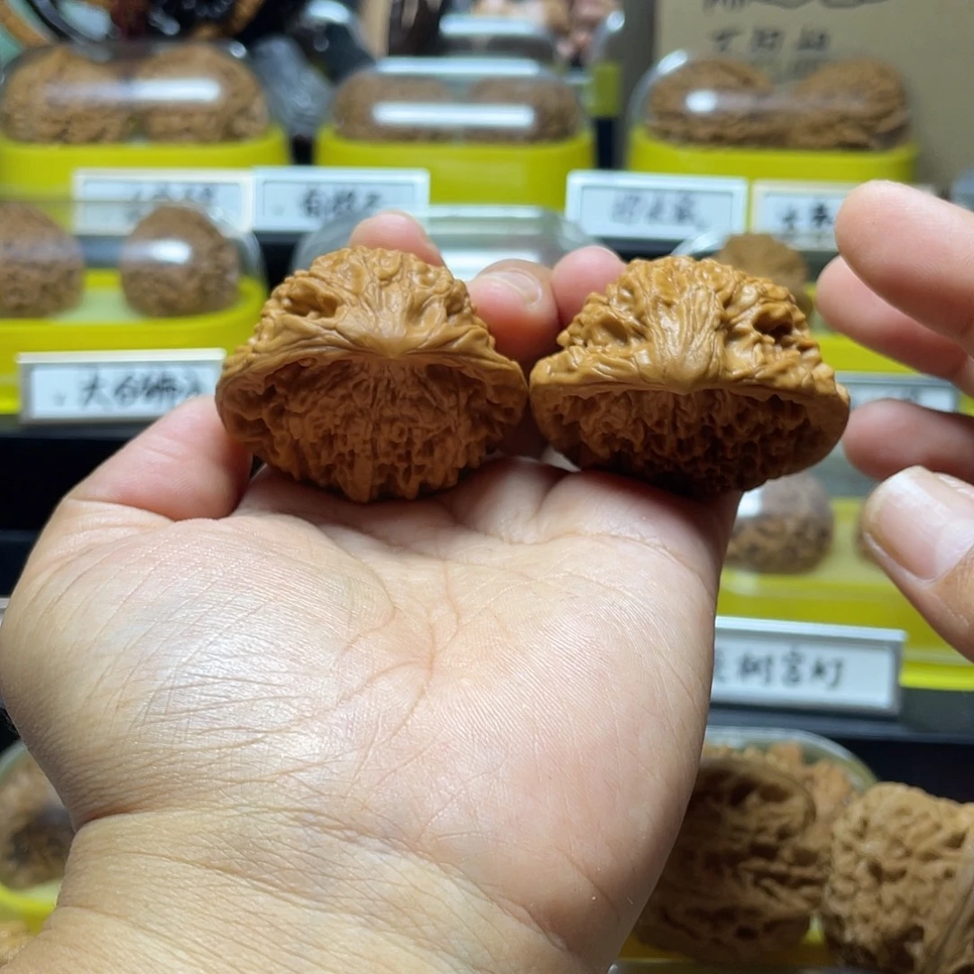霸***高文玩核桃把件蛇头46