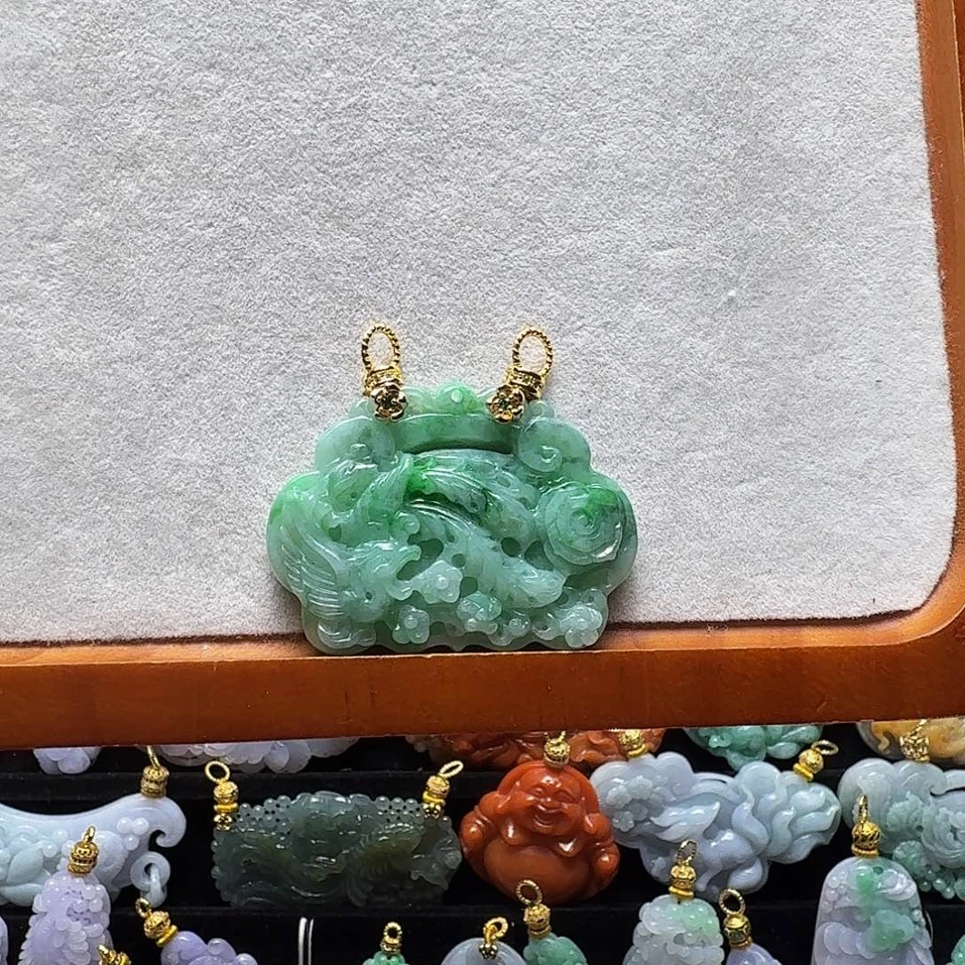 吊坠(赠链)未镶嵌翡翠