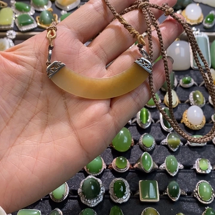 和田玉银S925镶嵌挂件