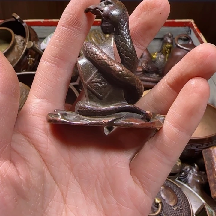 铜器把玩摆件链接