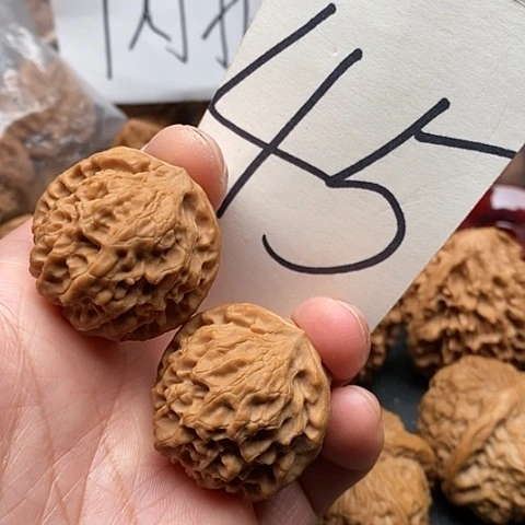 桃核吊坠33全品龙眼