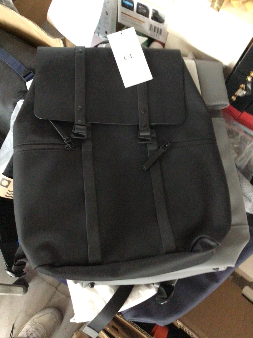 外贸品质 皮质双肩包