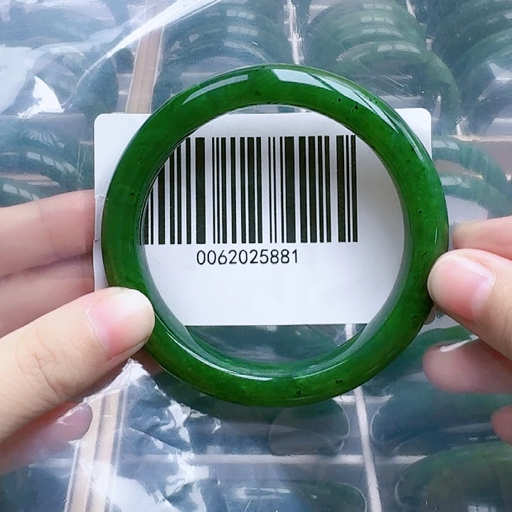 和田玉（碧玉）手镯未镶嵌5859微瑕