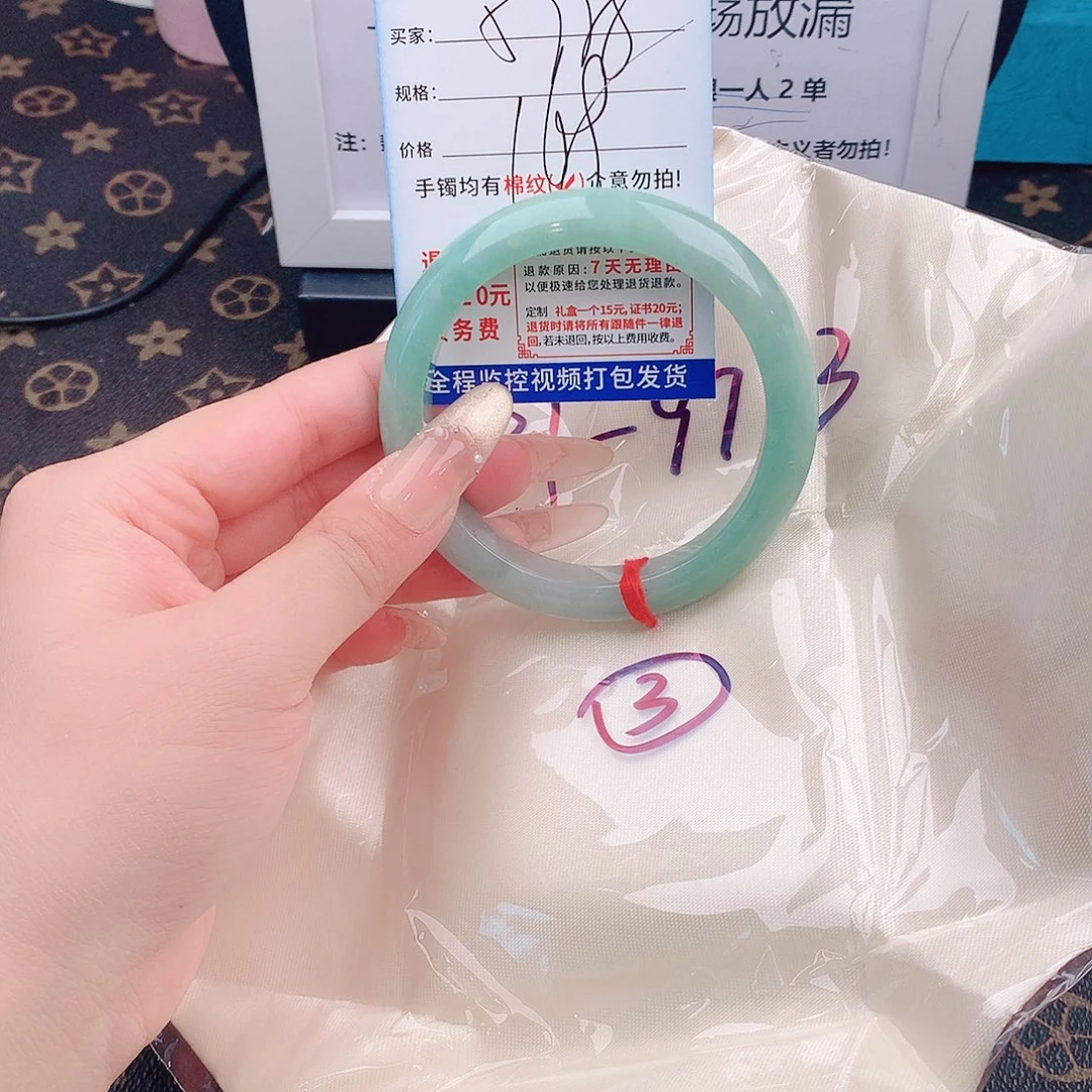 翡翠手镯未镶嵌手镯以实物为准微色差T32