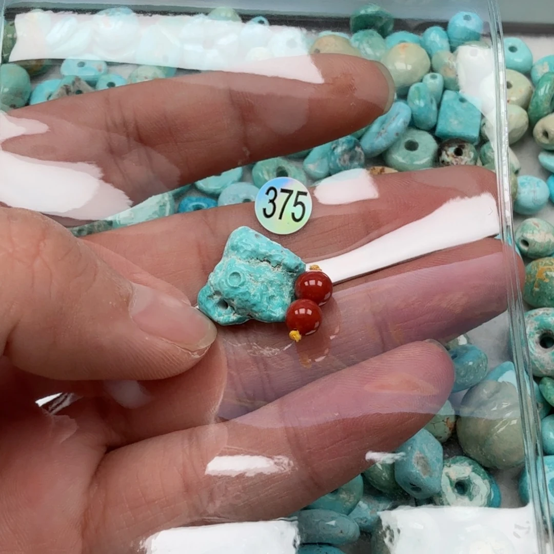 南红玛瑙未镶嵌珠宝奇石