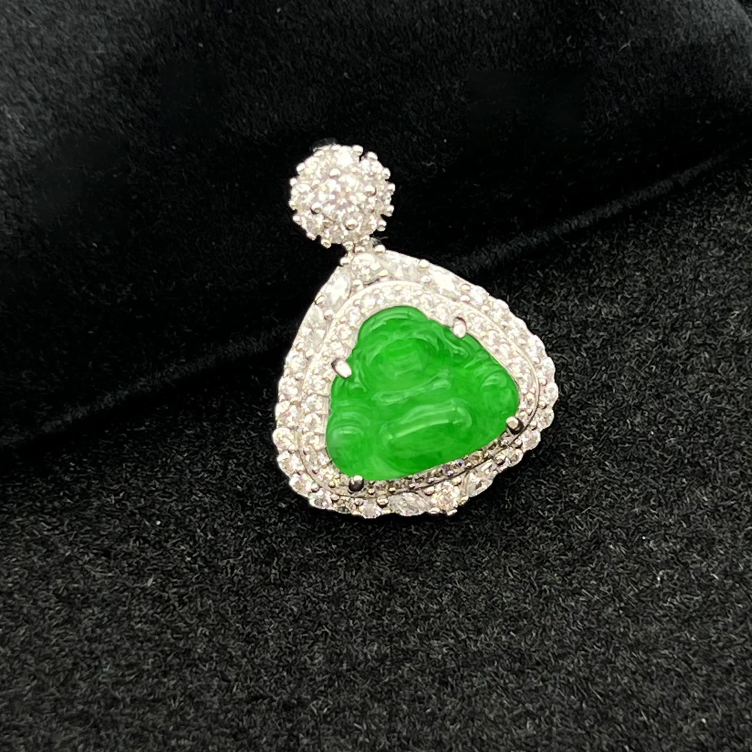 天然翡翠佛公时尚轻奢镶嵌款吊坠（尺寸25*18*10.5mm）～AZD1046