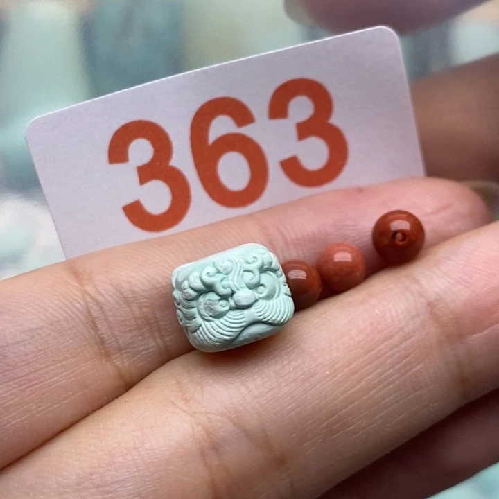 南红玛瑙未镶嵌珠宝奇石