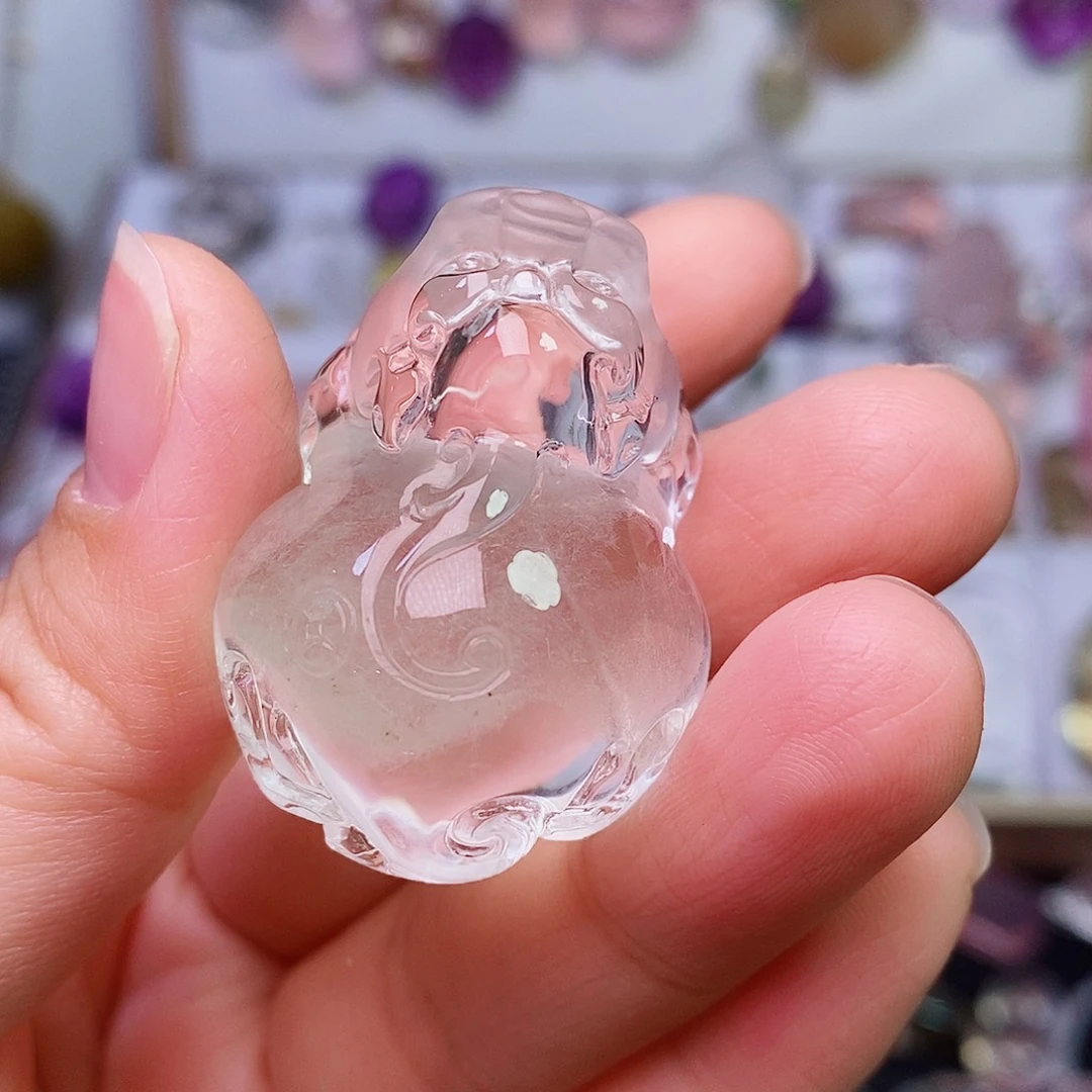 水晶吊坠(赠链)未镶嵌吕*蕾