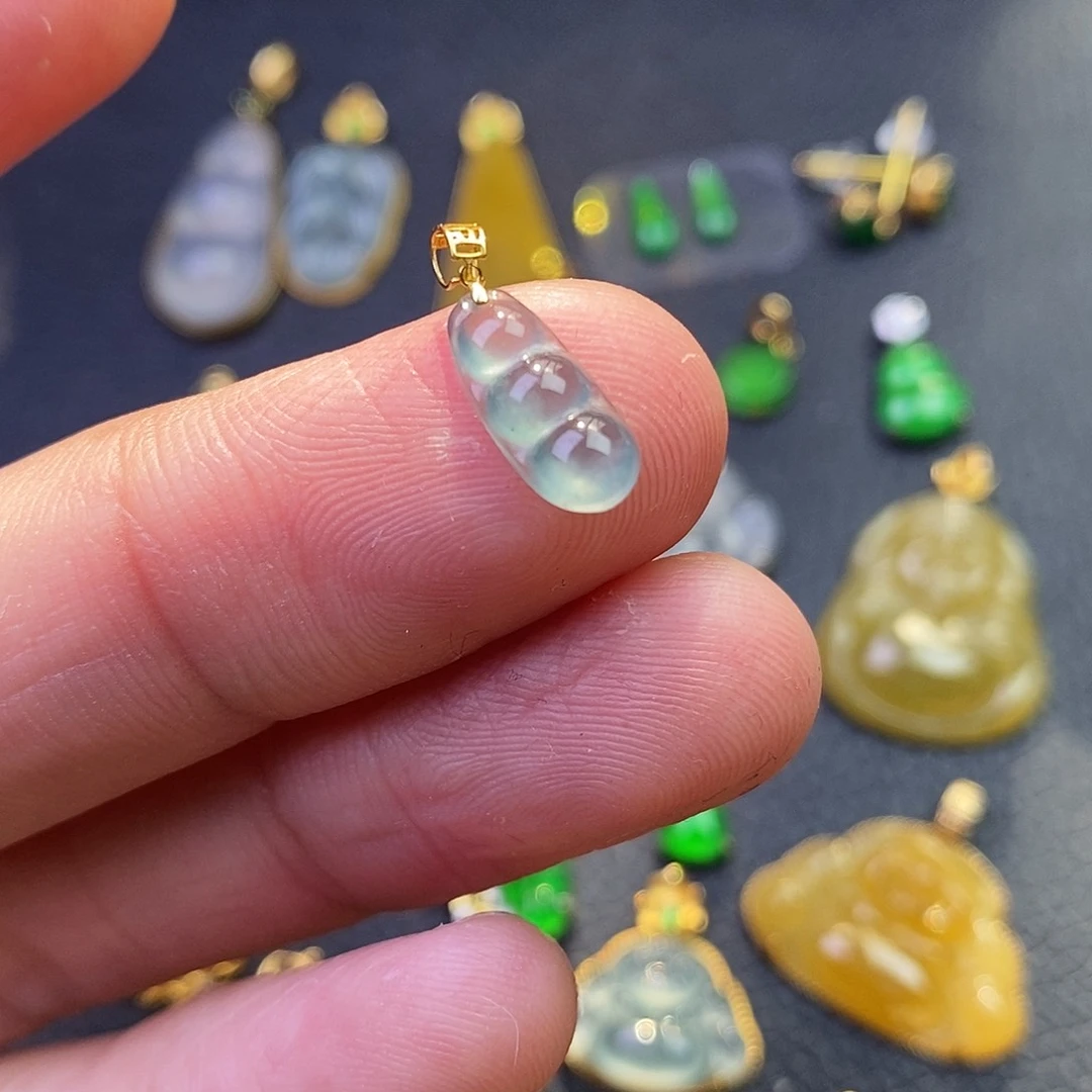 吊坠(不含链)18K金镶嵌翡翠