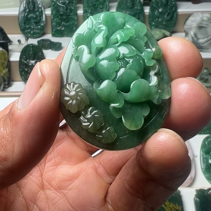 独山玉未镶嵌吊坠(不含链)