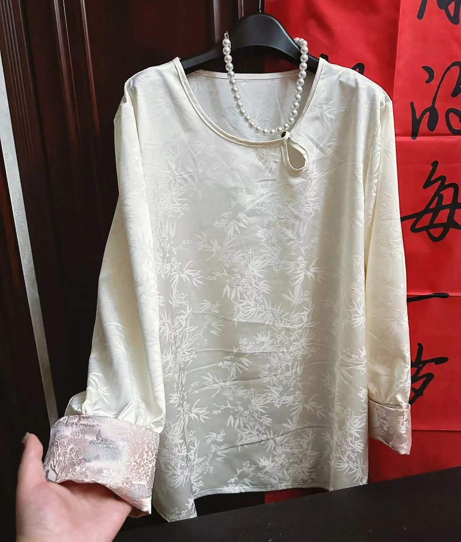 格格大码女装流苏扣拼接袖口山水画版国风袖口长袖打底衫