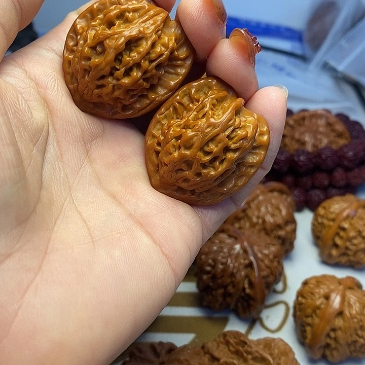 吊坠文玩核桃盘山