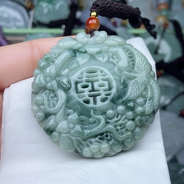 翡翠未镶嵌颈饰翡翠双面