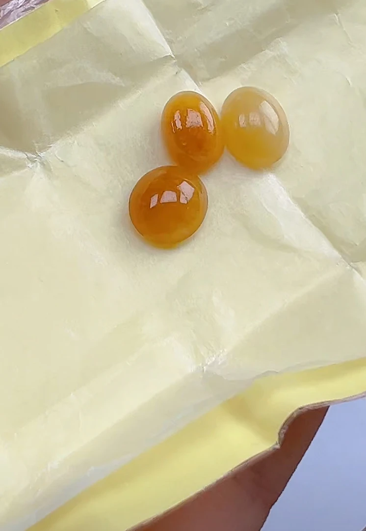 天然翡翠A货蛋面67