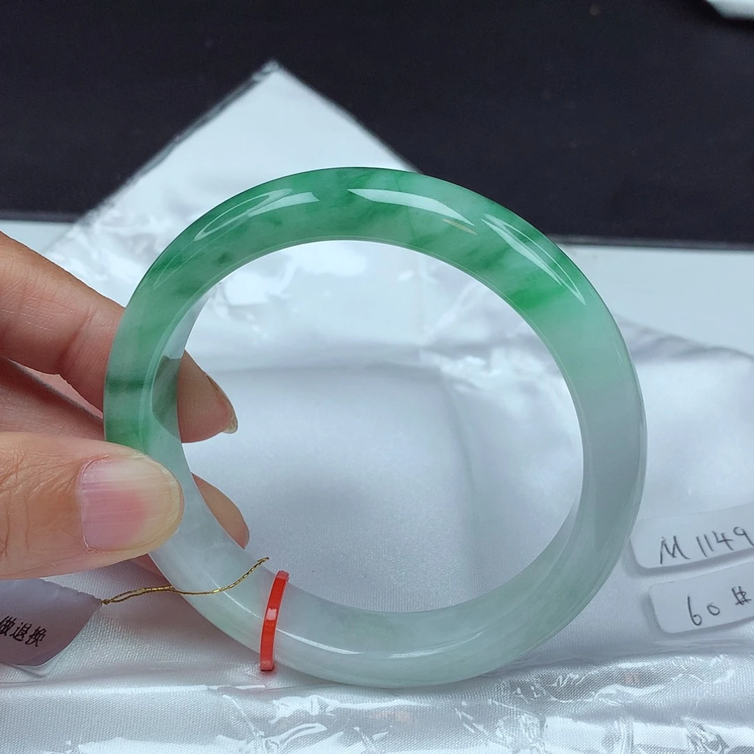 翡翠未镶嵌手镯60圈4934