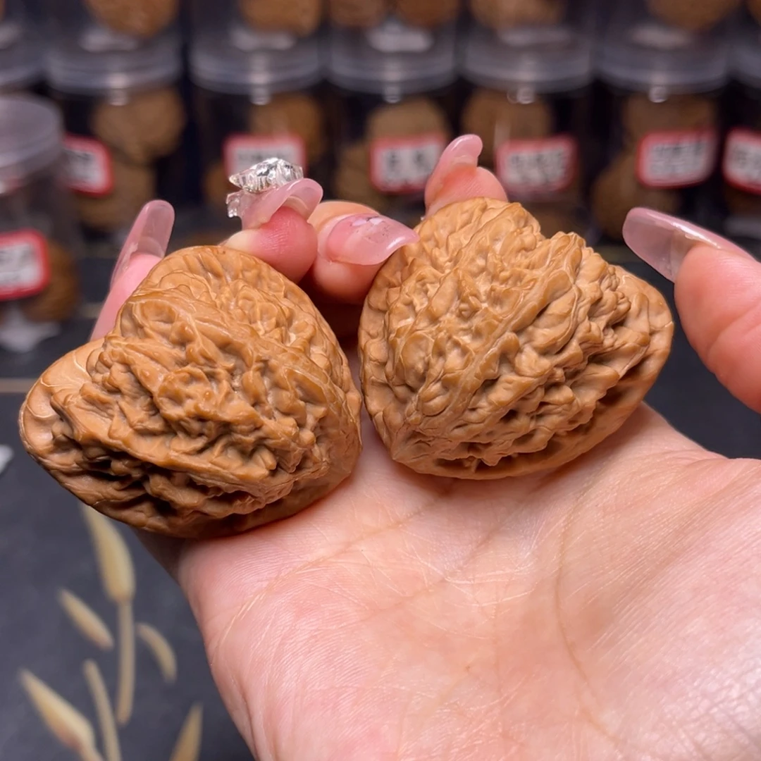 文玩核桃吊坠红锦鲤天残脚全品
